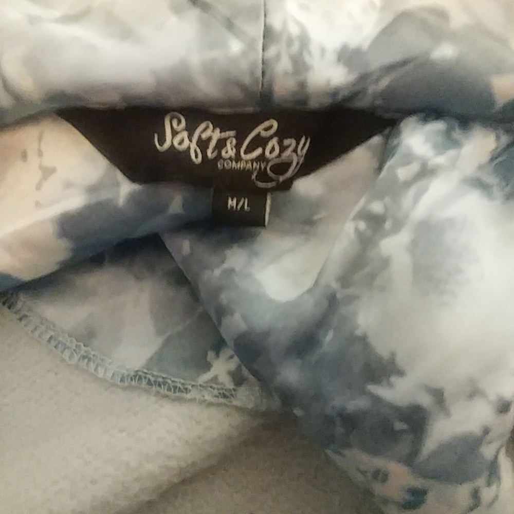 Soft & Cozy Robe - Picture 3 of 3
